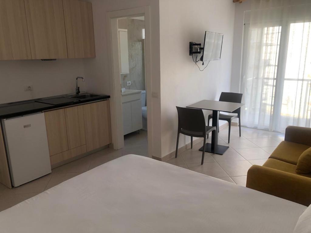 Hotel Mario, Shëngjin Eksteriør billede