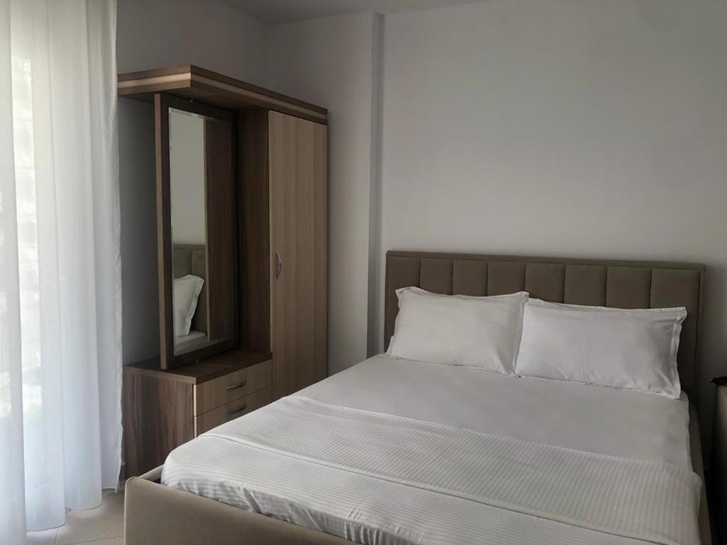 Hotel Mario, Shëngjin Eksteriør billede